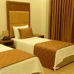 Hotel Keeper 3*