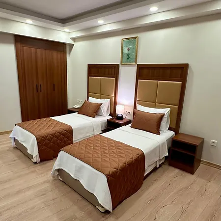 Hotel Keeper 3*